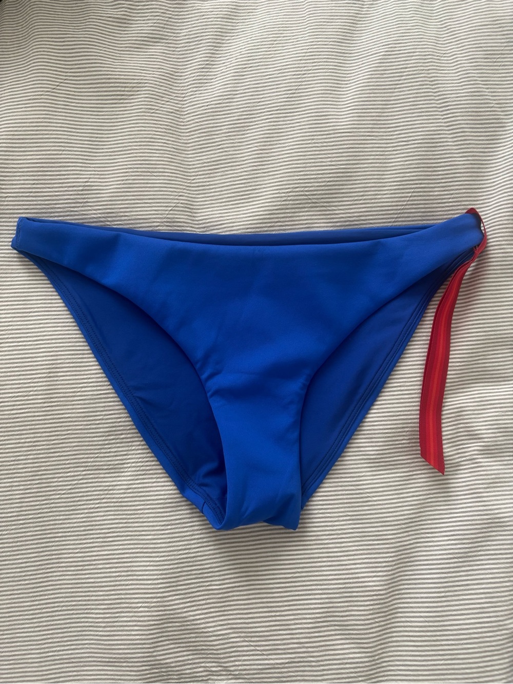 Left On Friday wear to bottom size S, never worn